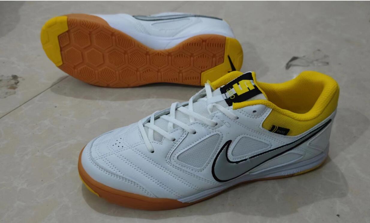 Supreme x Nike SB Gato IC Size 39--45-61890865